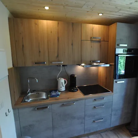 Kaernten بيت ضيافة 3*